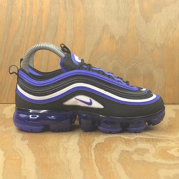 air vapormax 97 black persian violet